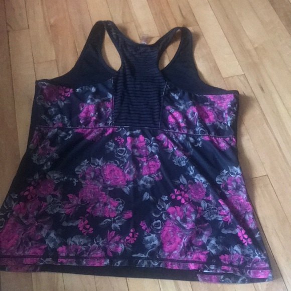 Floral racer back - Picture 2 of 4